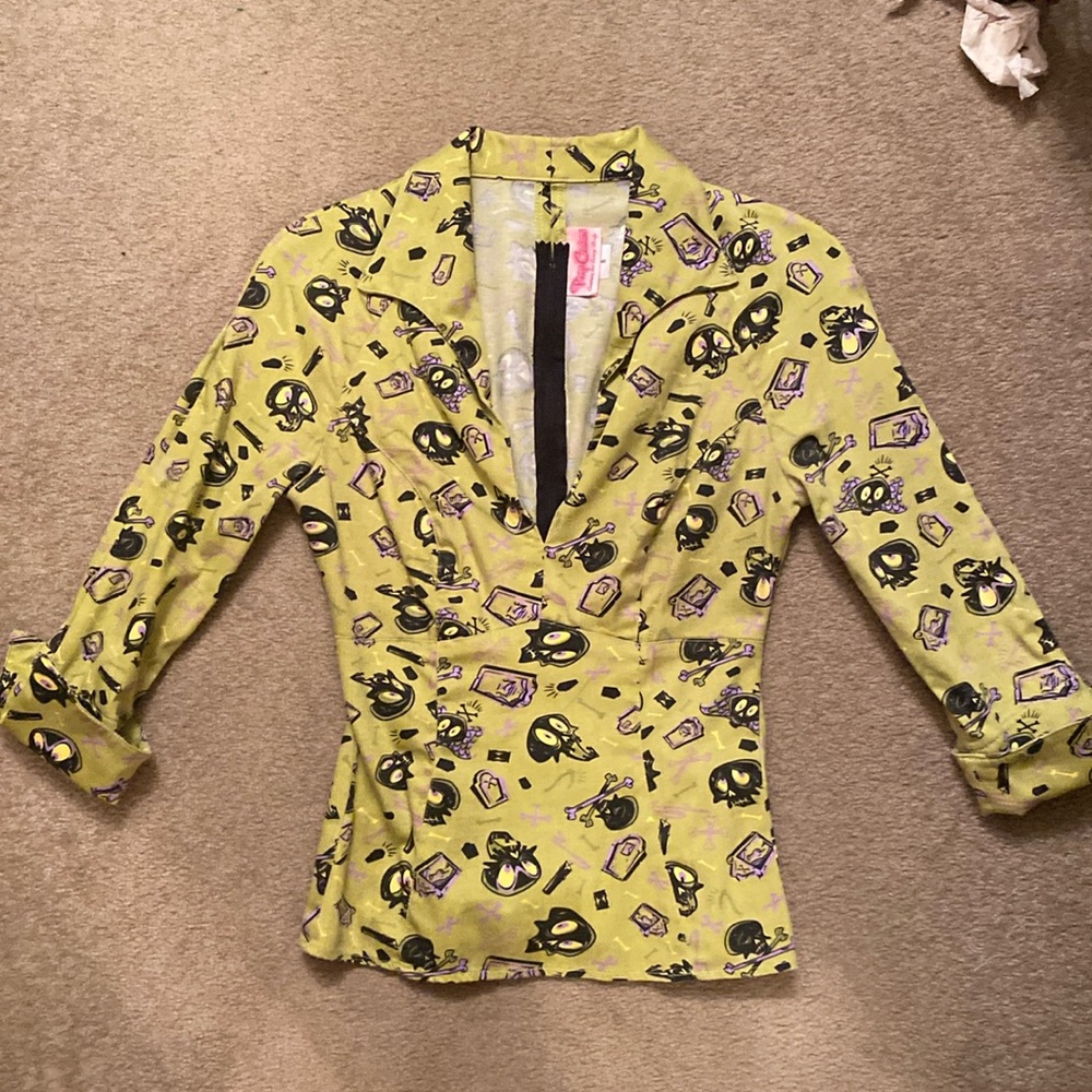 Pinup Couture Top